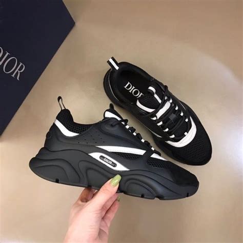 dior mens trainers b22|dior b22 black price.